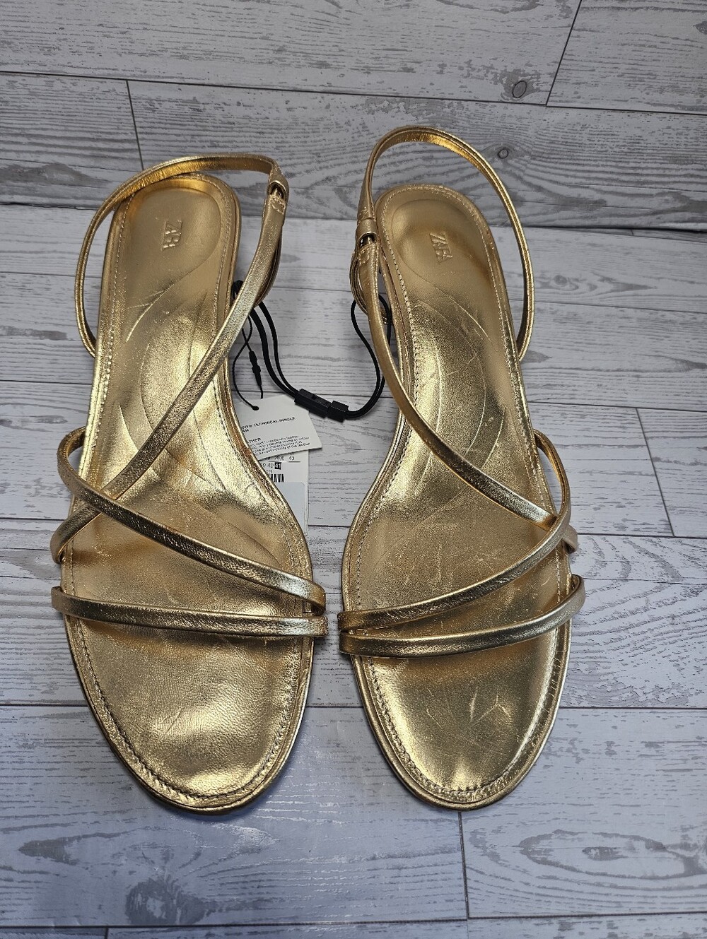​Zara Gold Metallic Strappy Kitten Heel Sandals Size 10 US EUR 41 NWT